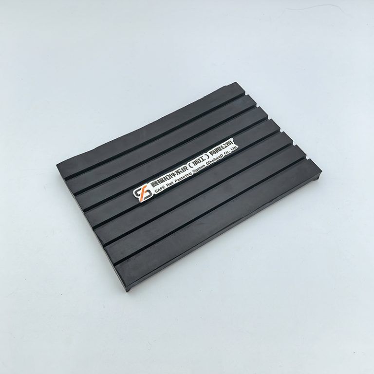 Rubber Rail Pad 4